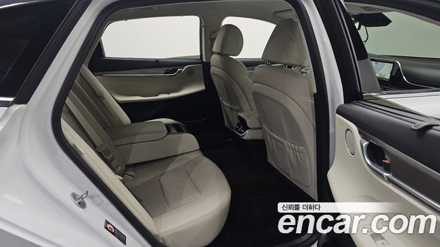Hyundai Grandeur 2023 — photo 16