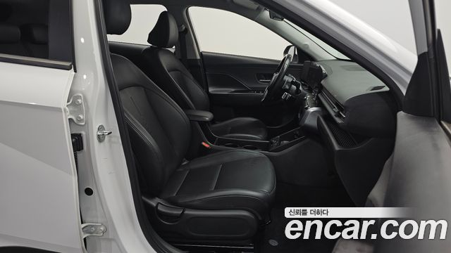 Hyundai Kona 2023 — photo 13