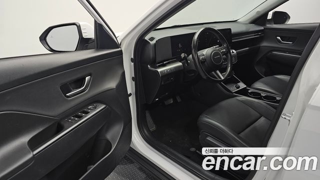 Hyundai Kona 2023 — photo 17