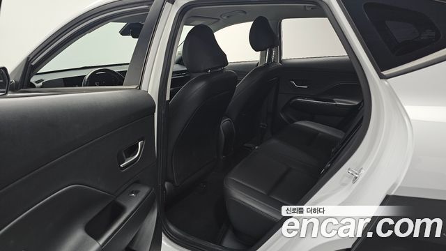 Hyundai Kona 2023 — photo 18