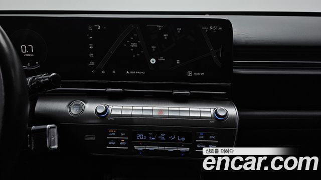 Hyundai Kona 2023 — photo 20