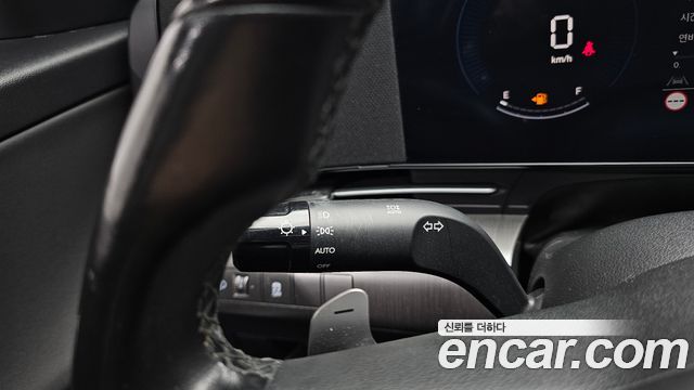Hyundai Kona 2023 — photo 30
