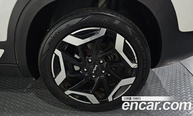 Kia Seltos 2023 — photo 7