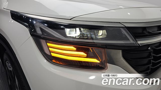 Kia Seltos 2023 — photo 8