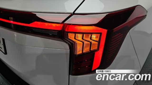 Kia Seltos 2023 — photo 9