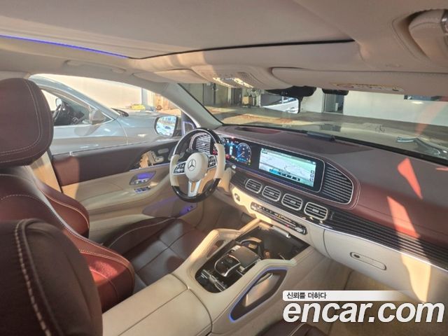 Mercedes-Benz GLS-Class 2023 — photo 10
