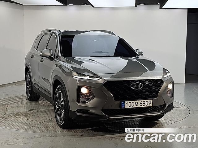 Hyundai Santafe 2019 — photo 3