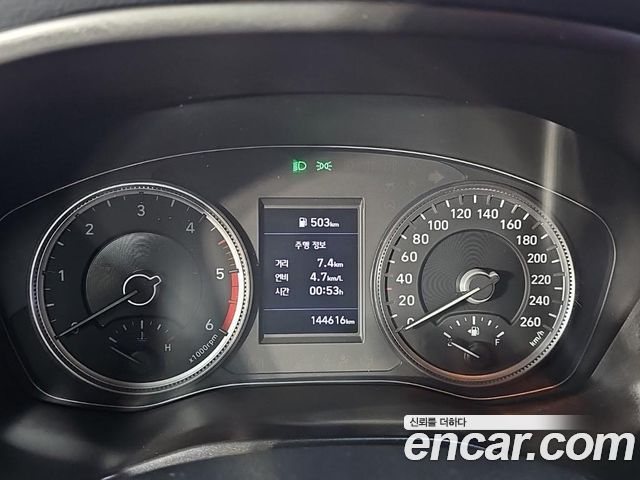 Hyundai Santafe 2019 — photo 8
