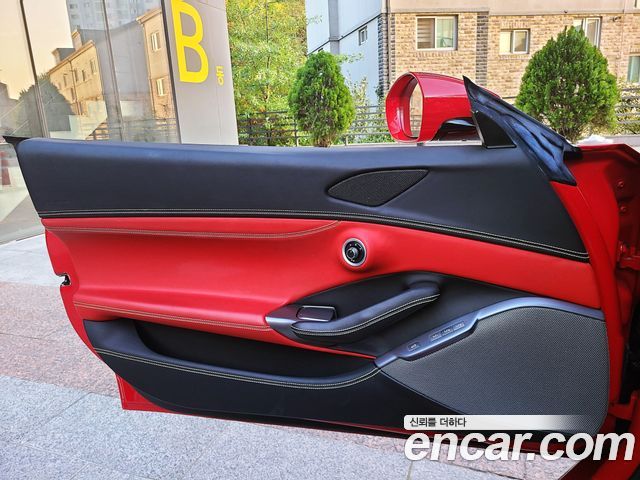 Ferrari Portofino 2019 — photo 15