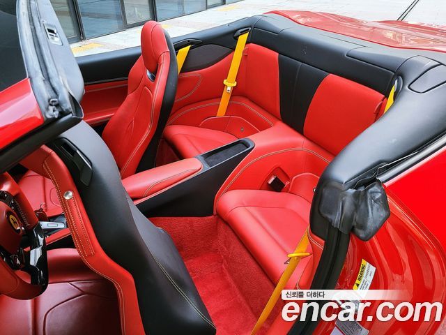 Ferrari Portofino 2019 — photo 17