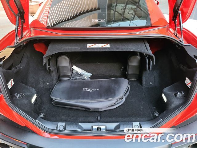 Ferrari Portofino 2019 — photo 18