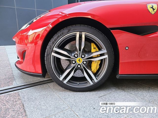 Ferrari Portofino 2019 — photo 20