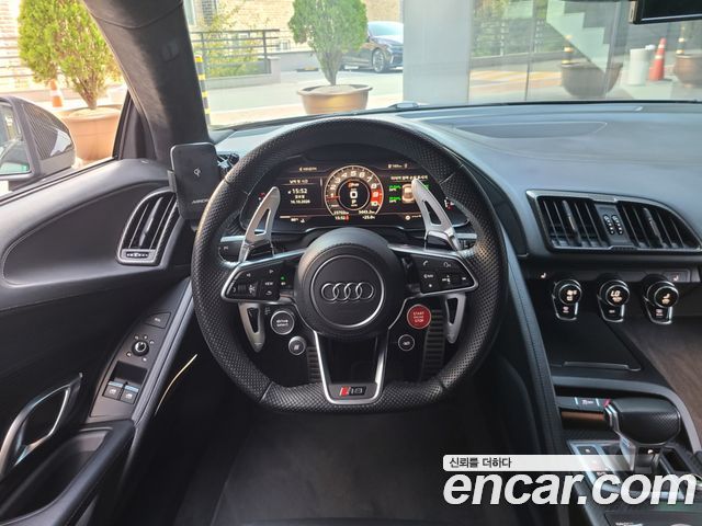 Audi R8 2017 — photo 6