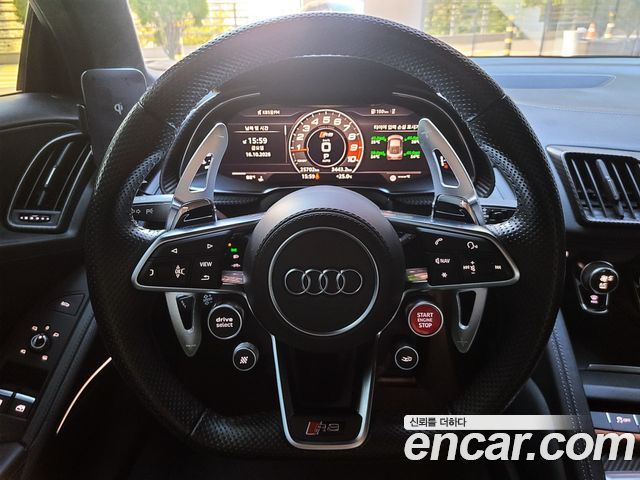 Audi R8 2017 — photo 7
