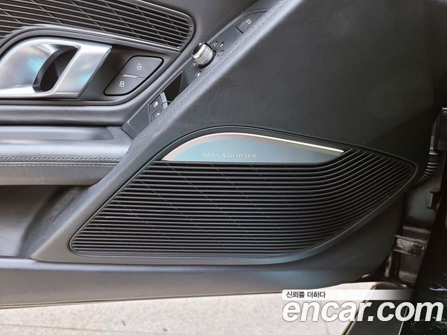 Audi R8 2017 — photo 14