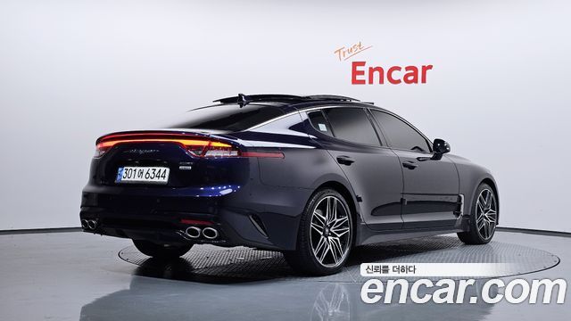 Kia Stinger 2021 — photo 2