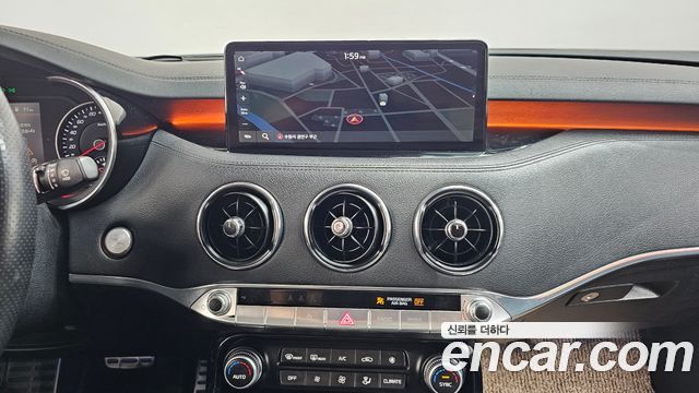 Kia Stinger 2021 — photo 19
