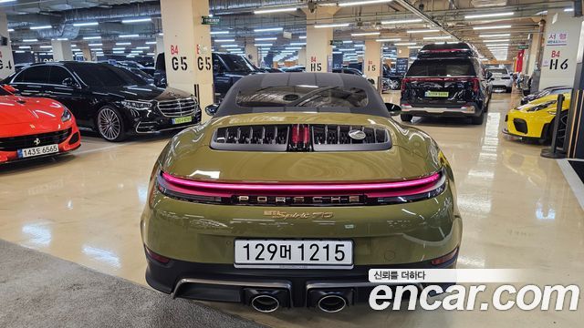 Porsche 911 2026 — photo 4
