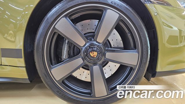 Porsche 911 2026 — photo 5