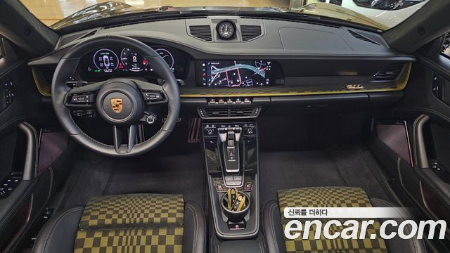 Porsche 911 2026 — photo 7