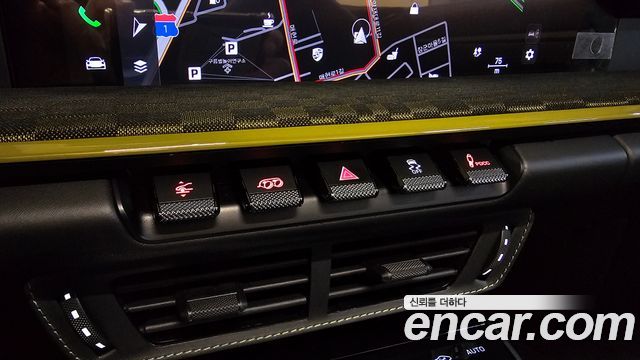 Porsche 911 2026 — photo 18