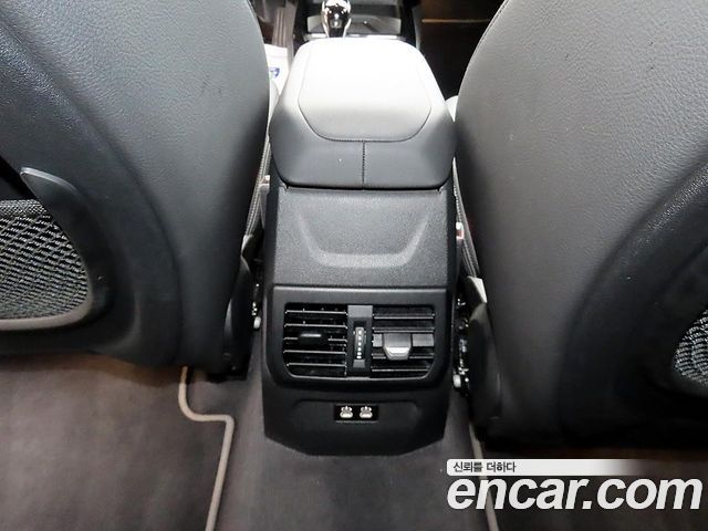 BMW 2-Series 2023 — photo 16