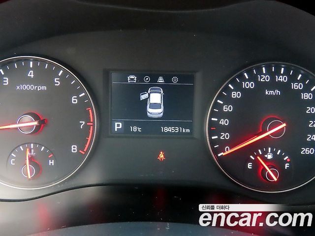 Kia K7 2017 — photo 9