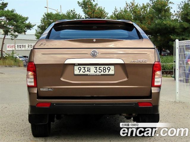KG Mobility KORANDO 2014 — photo 4