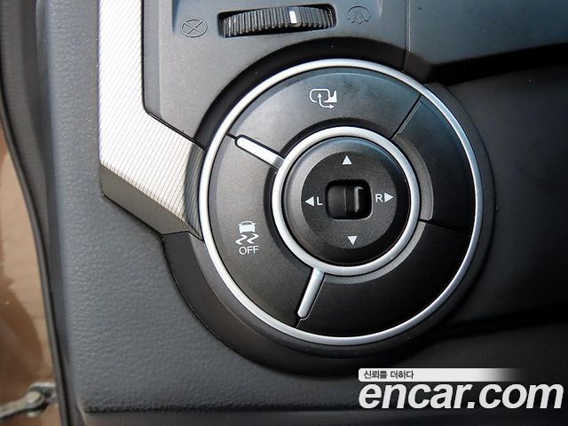 KG Mobility KORANDO 2014 — photo 12