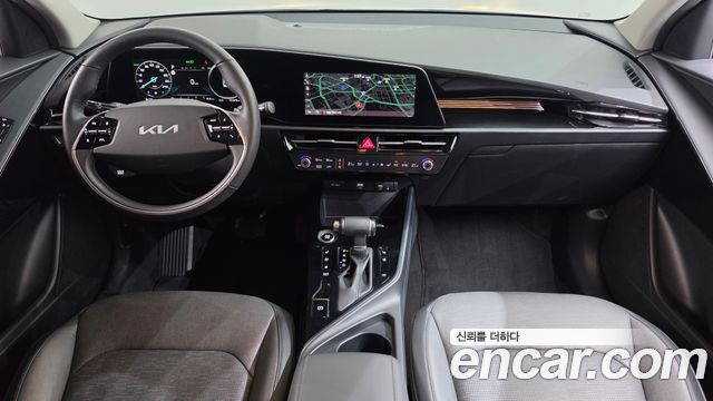 Kia Niro 2022 — photo 10