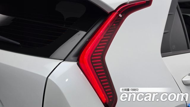 Kia Niro 2022 — photo 9