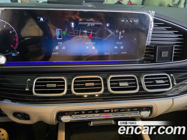 Mercedes-Benz GLE-Class 2023 — photo 10