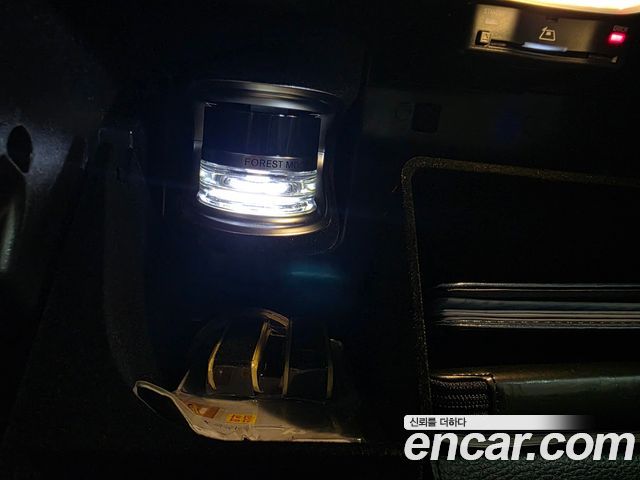 Mercedes-Benz GLE-Class 2023 — photo 16