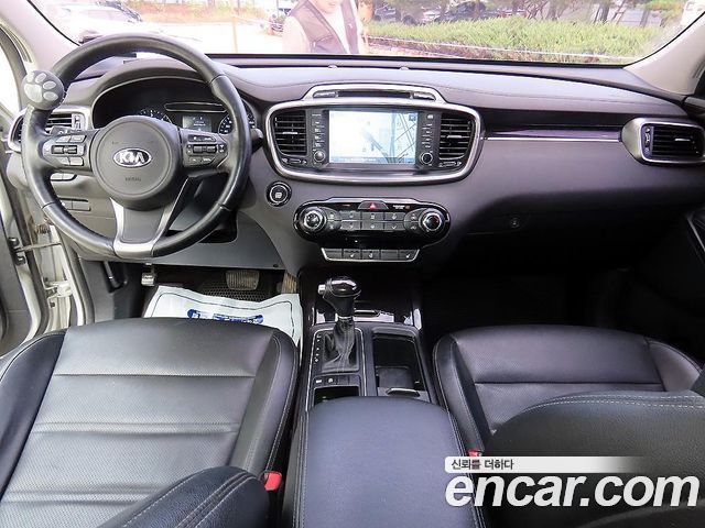 Kia Sorento 2016 — photo 7