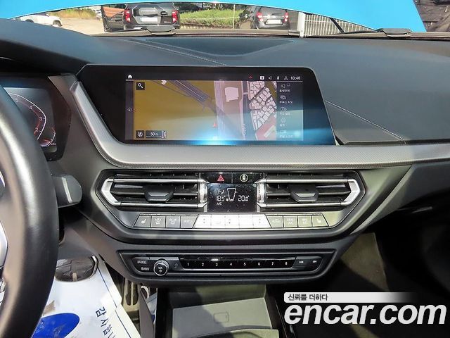 BMW 2-Series 2021 — photo 14