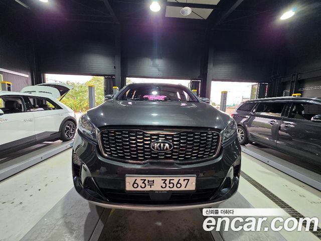 Kia Sorento 2018 — photo 1