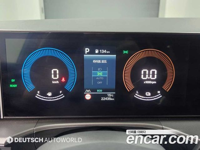 Hyundai Santafe 2025 — photo 8