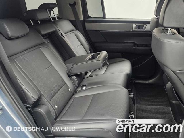 Hyundai Santafe 2025 — photo 12