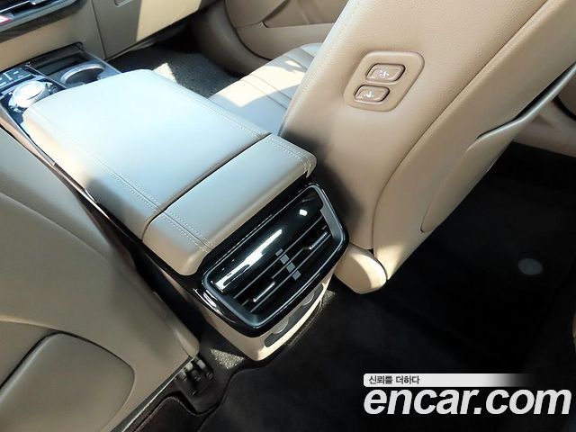 Kia K8 2023 — photo 18