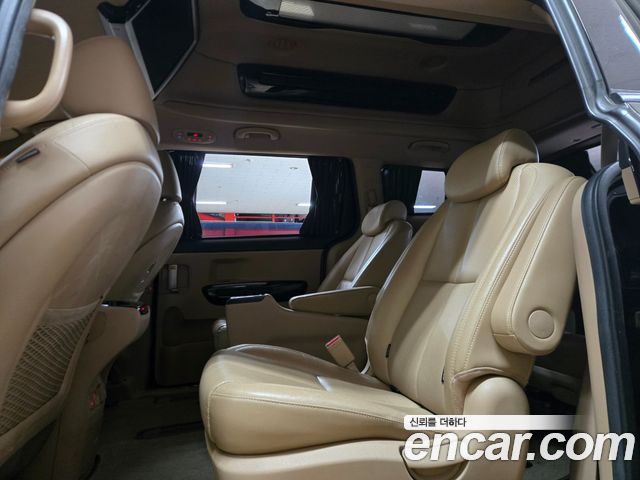 Kia Canival 2019 — photo 6