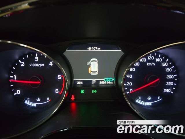 Kia Canival 2019 — photo 10