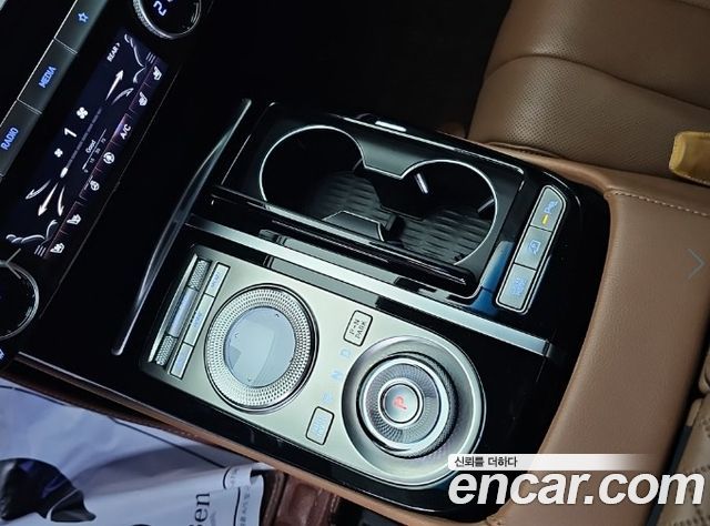 Genesis G80 2022 — photo 8