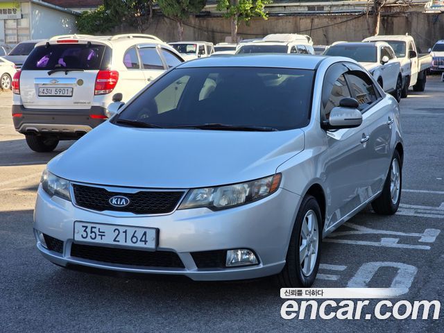 Kia Porte 2012 — photo 3