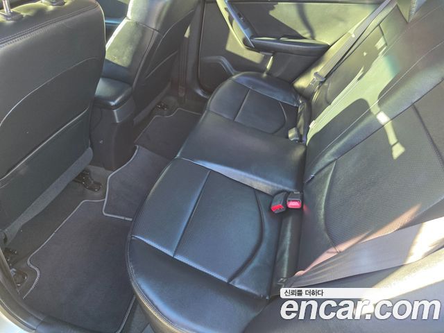 Kia Porte 2012 — photo 14
