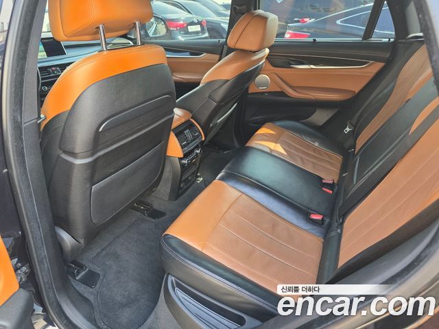 BMW X6 2016 — photo 11