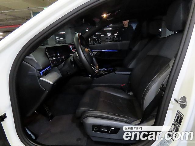 BMW 5-Series 2024 — photo 6