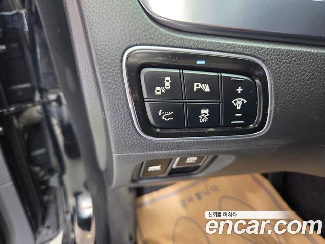 Hyundai Equus 2014 — photo 12