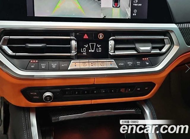 BMW M4 2022 — photo 10