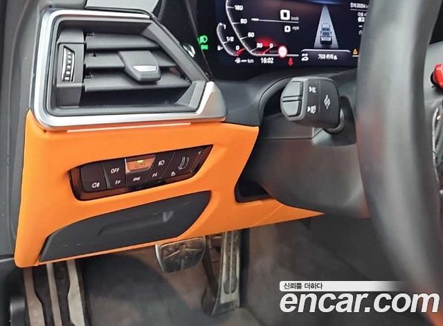 BMW M4 2022 — photo 16