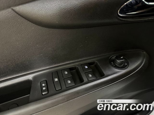 Chevrolet Korea Spark 2017 — photo 15